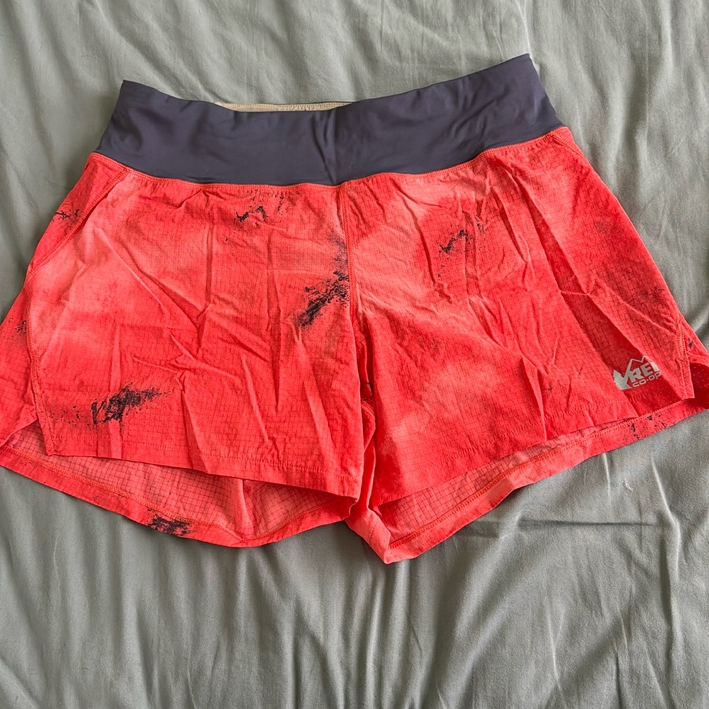 REI Swiftland 5” Inseam size S